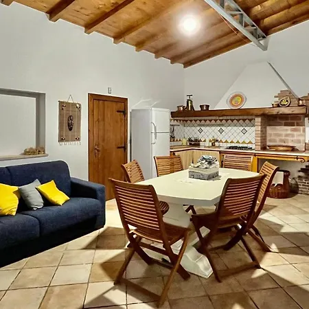 Nyaraló Dimora Arnesano Torre Lapillo