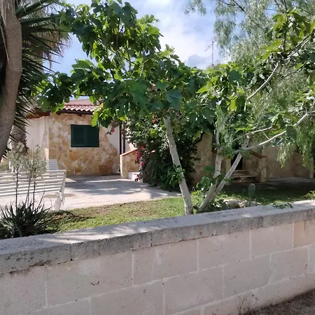 Casa de Férias Dimora Arnesano *