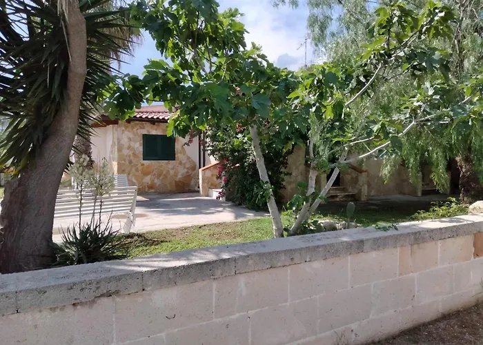בית נופש Dimora Arnesano *